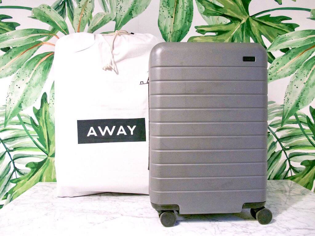 away luggage review large carry on