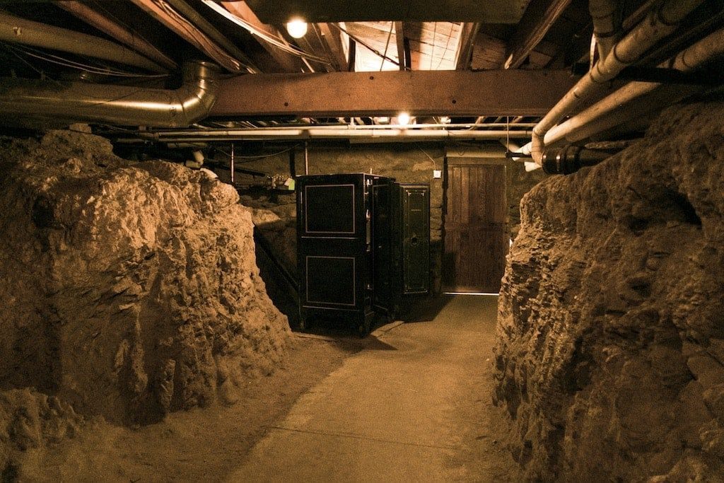 Haunted Stanley Hotel: Underground caves