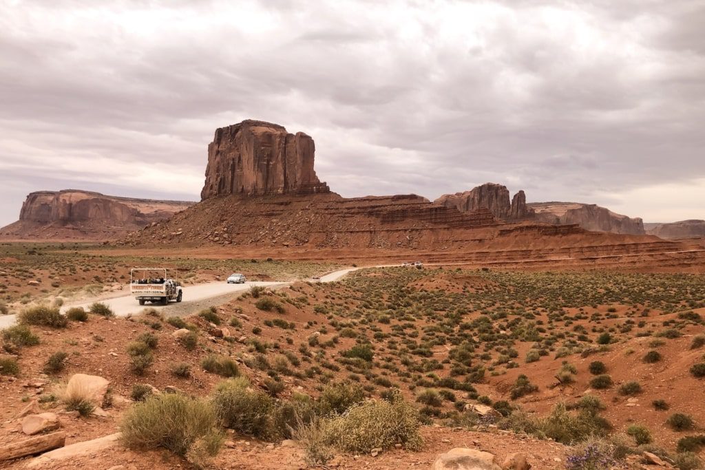 Monument Valley Scenic Drive: View from Visitor's Center