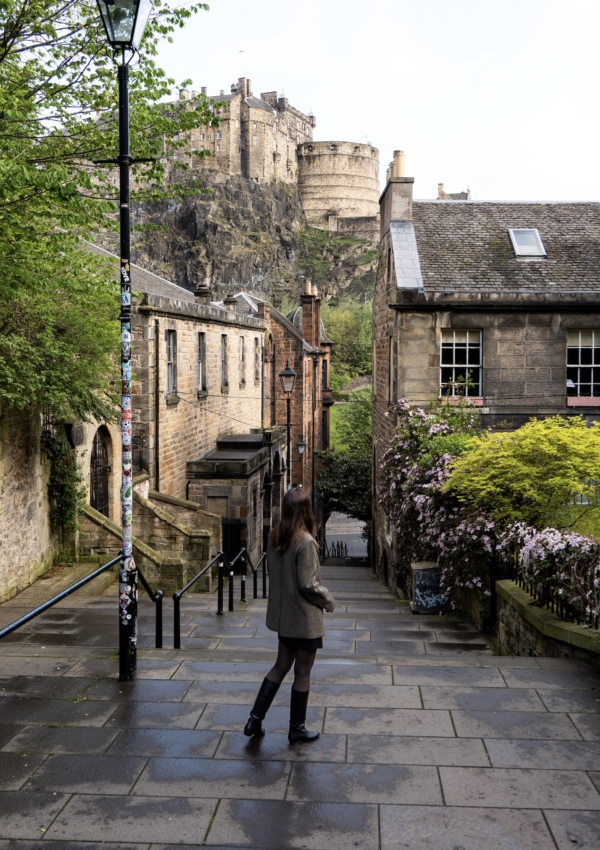Things to Do in Edinburgh: Vennel Steps